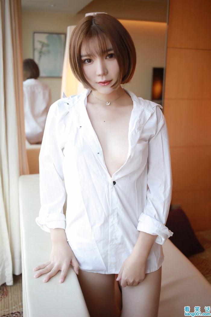爆乳美女范女郎短 大奶巨乳性感白衬衫诱惑写真_kanoo1.com第2张