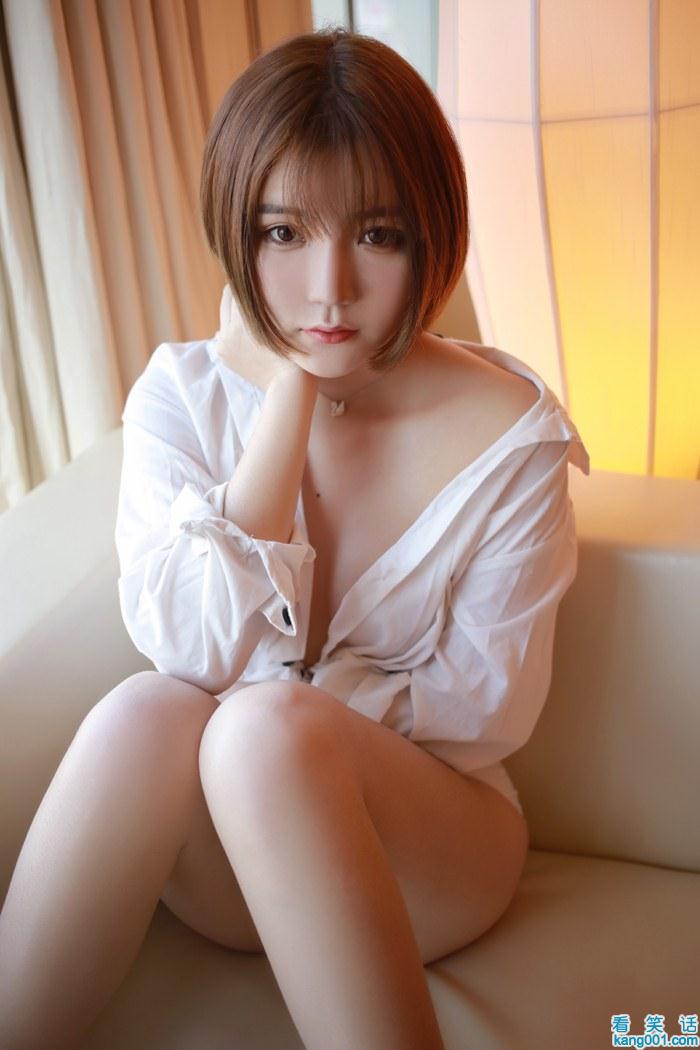 爆乳美女范女郎短 大奶巨乳性感白衬衫诱惑写真_kanoo1.com第19张
