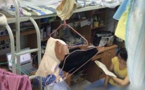 原来女生宿舍和想象的完全是不一样的