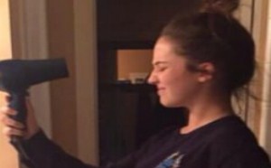 我一定发烧了，妈你摸摸看我是不是发烧了