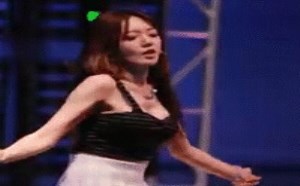 韩国女主播内衣热舞经典热舞动态图