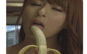 邪恶亮点图：如何吃大香蕉性与爱大全 