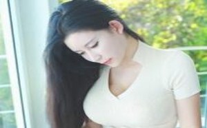 贵妇丰乳肥美女旗米拉论坛写真